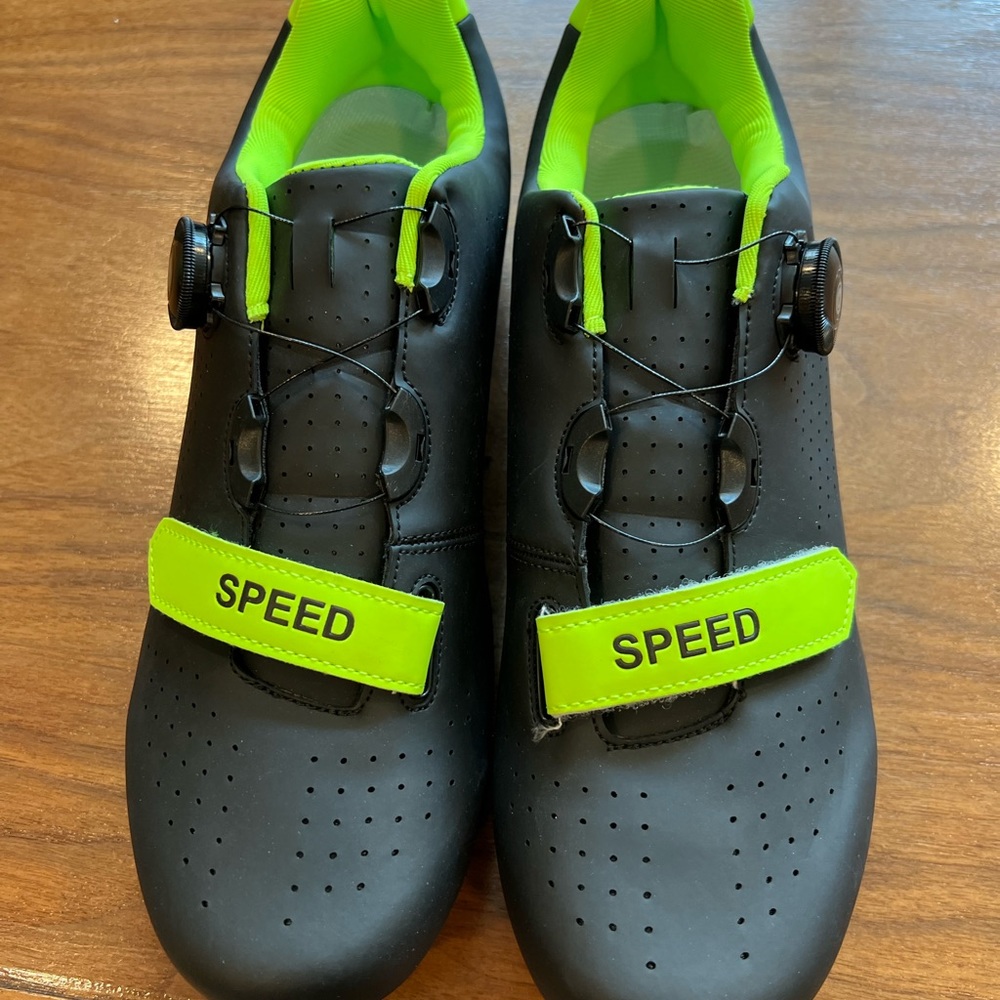 Kescoo Cycling Shoes - Peloton compatible